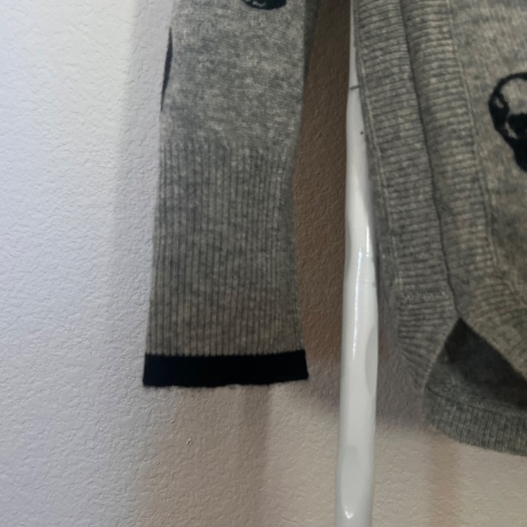 Catherine Malandrino Cashmere Skulls Sweater - Gray and Black - Size Small - - Picture 9 of 10